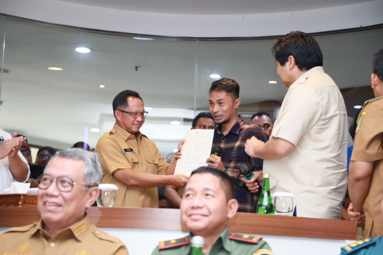 Mendagri: Kebijakan Penghapusan BPHTB dan Percepatan Layanan PBG Diterapkan di Seluruh Daerah