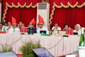Wamendagri Bima Arya Dukung Peran Aktif Penyuluh Pertanian dalam Program Irigasi