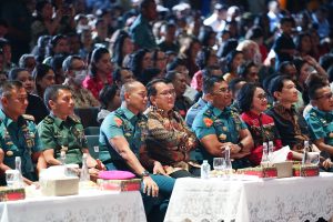 Hadiri Peringatan Natal Bersama TNI – Polri dan Masyarakat , Pj. Gubernur Adhy Gaungkan Nilai Cinta Kasih dan Perdamaian Dalam Keberagaman