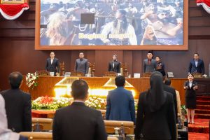 Sampaikan Nota Penjelasan Perubahan Nomenklatur Dua BUMD Jatim, Pj. Gubernur Adhy Optimistis Berdampak Kenaikan PAD