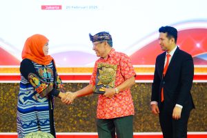 Gelar Rakor Usai Dilantik, Khofifah Rumuskan Program Prioritas Mulai Dukung MBG, Rumah Murah Hingga Ketahanan Pangan