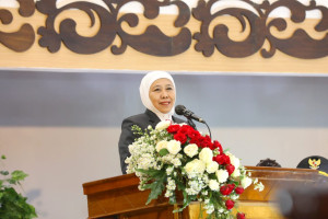 Hadiri Sertijab Bupati-Wabup Mojokerto, Gubernur Khofifah Tekankan Pentingnya Transportasi Publik Wilayah Aglomerasi Gerbangkertosusila