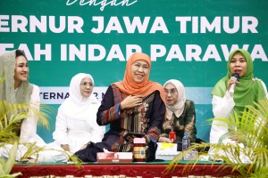 Gubernur Khofifah Bersama Gubernur Sherly Kompak Apresiasi Program Sedekah 5 Ribu Telur Muslimat NU Malut Untuk Cegah Stunting dan Bantu Warga Miskin Ekstrim