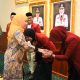 Buka Simposium IMMawati, Gubernur Khofifah Ungkap Peran Perempuan Aktor Utama Pengawal  Arah Bangsa
