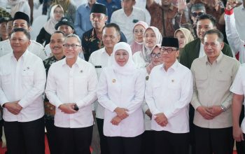 Gubernur Khofifah Tegaskan Komitmen Jawa Timur Garda Terdepan Wujudkan Koperasi Desa/Kelurahan Merah Putih