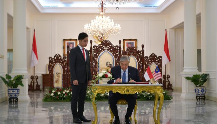 Terima Kunjungan Kehormatan Wakil PM Malaysia, Wapres Gibran Rakabuming Bahas Kerja Sama konkret di bidang Ekonomi, Industri Halal, dan Pembangunan Manusia