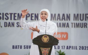 Gubernur Khofifah Minta Kepala Sekolah Jaga Integritas Dalam SPMB, Wujudkan Pelayanan Produktif Dan Berdampak Positif kepada Masyarakat Jawa Timur