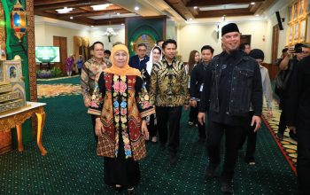 Ahmad Dhani Ramaikan Halal Bihalal Gubernur Khofifah Bersama Kepala Daerah Se-Jatim, Nyanyi Bareng Lagu ‘Hidup Adalah Perjuangan’