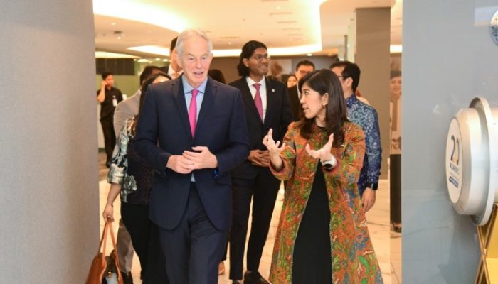 Tony Blair Bertemu Menkomdigi: Bahas AI, E-SIM, dan mMasa Depan Talenta Digital RI