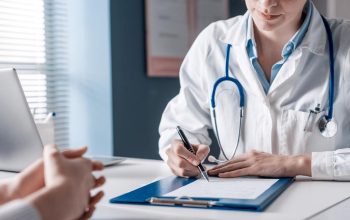 Menkes Budi Izinkan PPDS Praktik Dokter Umum untuk Kurangi Beban Ekonomi
