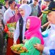 Masyarakat Singosari Malang Antusias Serbu Pasar Murah, Gubernur Khofifah: Wujudkan Ketahanan Pangan dan Zero Stunting di Jatim