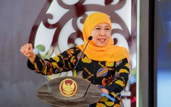 Gubernur Khofifah Ajak HKTI Lumajang Jadi Motor Penggerak Wujudkan Kedaulatan Pangan di Jawa Timur