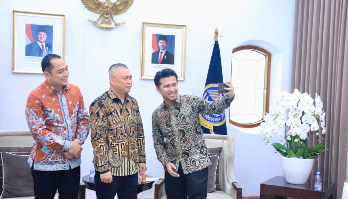 Wagub Emil Optimis SRRL Jatim Jadi Pilihan Baru Transportasi Publik di Surabaya Raya
