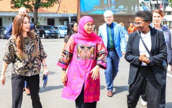 Gubernur Khofifah Optimis Dua Program Master Degree King’s College London Kuatkan Kualitas  SDM Jatim