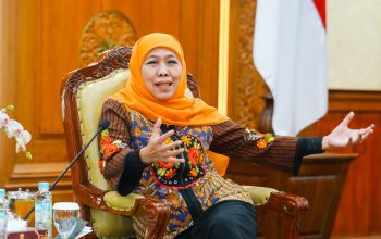 Gubernur Khofifah Akan   Siapkan  Asrama Untuk Mahasiswa ITS Surabaya Jalur KIP Kuliah Asal Jatim