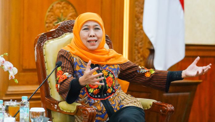 Gubernur Khofifah Akan   Siapkan  Asrama Untuk Mahasiswa ITS Surabaya Jalur KIP Kuliah Asal Jatim