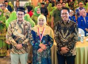 Tiba di Tanah Air usai Ibadah Haji, Gubernur Khofifah Hadiri Kick Off Pelatihan Paralegal Muslimat NU: Komitmen Bentuk 1.794 Posbankum Desa se-Indonesia