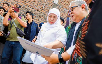 Pasang Delapan Titik Bronjong untuk Tiga Sungai di Probolinggo, Gubernur Khofifah Maksimalkan Upaya Cegah Abrasi Targetkan Tuntas Agustus
