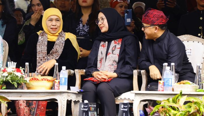 Gubernur Khofifah Apresiasi Banyuwangi Ethno Carnival 2025,  Sukses Gelar Transformasi Budaya Lokal Jadi Mendunia