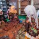 Dukung dan Kuatkan UKM Industri Batik di Jatim, Gubernur Khofifah: Cintai dan Promosikan Batik Tulis Sampang Sebagai Pesona Warisan Budaya Luhur Madura