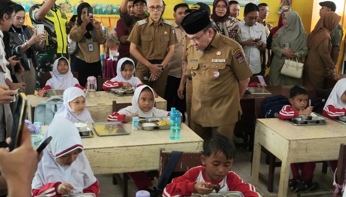 Sebanyak 280 Ribu Warga Jadi Sasaran Program MBG di Padang