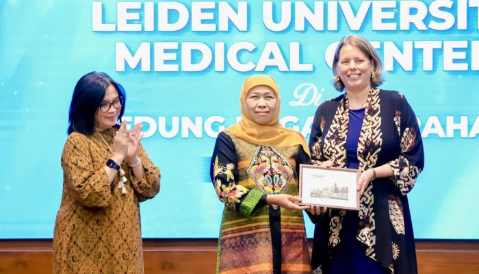 Dorong Layanan Transplantasi Ginjal, Gubernur Khofifah Tegaskan RSUD Dr. Soetomo Jadi Ikon World Class Hospital