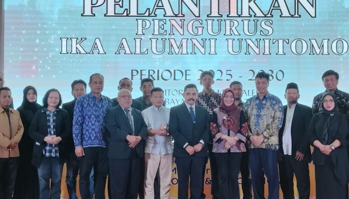 Rektor Prof. Siti Marwiyah Lantik Pengurus IKA Unitomo 2025–2030, Drajat Irawan Ajak Alumni Bersatu Majukan Almamater