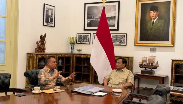 Presiden Prabowo Bahas Sejumlah Program Strategis Bersama Wakil Ketua DPR RI di Istana Merdeka