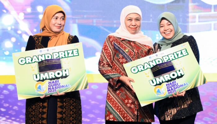 Momen Emosional Warnai HGN 2025, Gubernur Khofifah Ungkap Jejak Peran Guru dalam Menguatkan Pendidikan Jawa Timur