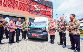 Gubernur Khofifah Dorong Optimalisasi Samsat Digital Nasional, Gedung Baru Samsat Bangkalan Disebut Jadi Simbol Transformasi Layanan Publik Jatim