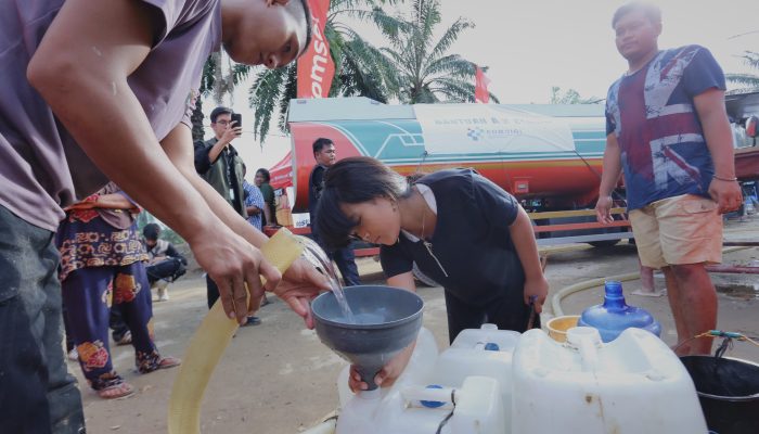1 Juta Liter Air Bersih Tiba, Warga Terdampak Banjir Aceh Tamiang Mulai Bangkit