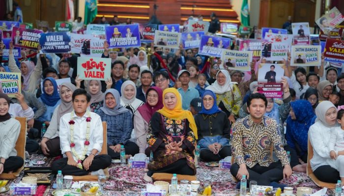 ubernur Khofifah Awali Tahun 2026 dengan Penyambutan Valen Juara D’Academy 7 di Grahadi