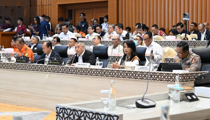 Menhub Laporkan Evaluasi Angkutan Nataru 2025–2026 ke DPR