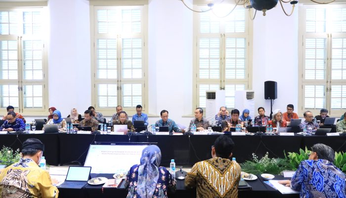 OJK Dorong Peningkatan Kredit UMKM untuk Perkuat Ekonomi Daerah