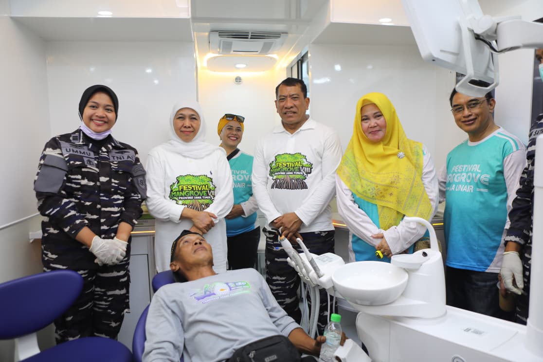 Gubernur Khofifah Tegaskan Tidak Boleh Ada Penolakan Layanan bagi Pasien PBI di Masa Transisi