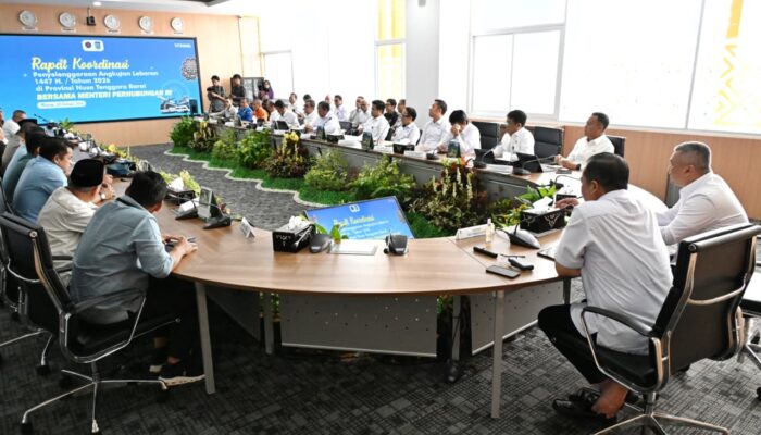 Menhub dan Gubernur NTB Bahas Kesiapan Angkutan Lebaran 2026