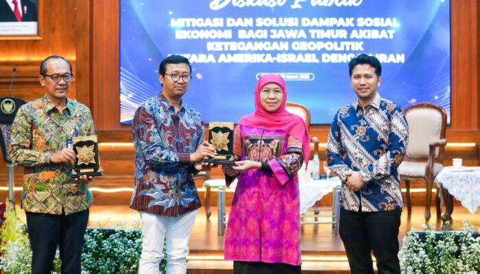 Gubernur Khofifah Perkuat Sinergi Daerah Hadapi Dampak Sosial Ekonomi Geopolitik Global