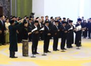 Jajaran Baru OJK 2026–2031 Resmi Dilantik di Mahkamah Agung