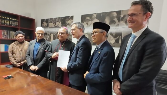 Bahasa Indonesia Masuk Vatican News, Jembatani Umat dengan Gereja Global