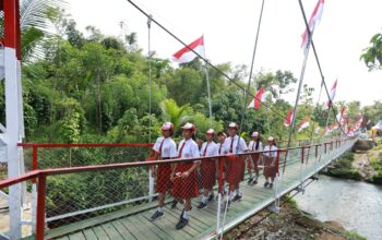 Jembatan Perintis Garuda di Banyuwangi Mulai Dimanfaatkan Warga