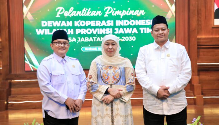 Gubernur Khofifah Hadiri Pelantikan Dekopinwil Jatim 2025–2030 dan Tegaskan Peran Strategis Koperasi bagi Ekonomi Kerakyatan