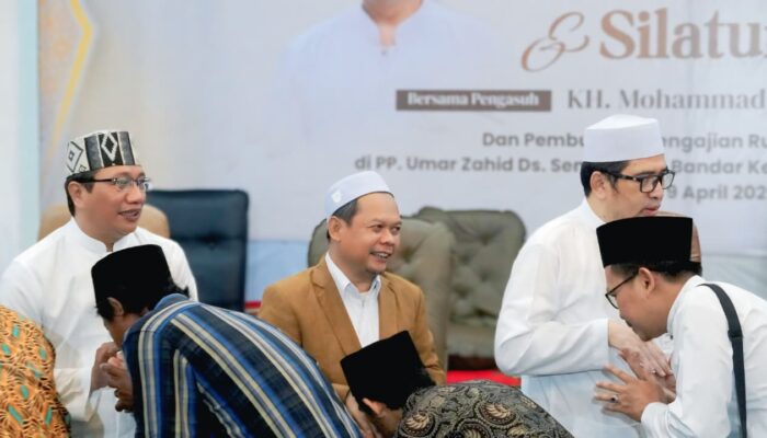 Halal Bihalal HIKAM Jombang Jadi Ruang Refleksi, Kyai Idris Djamal Ingatkan Pentingnya Niat, Adab dan Keberkahan Ilmu