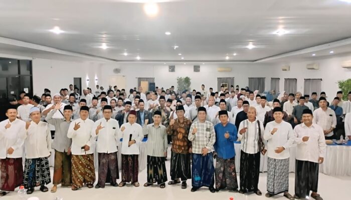 HIKAM Pantura Gelar Halal Bihalal di Lamongan, Perkuat Sanad Keilmuan dan Sinergi Alumni untuk Kemaslahatan