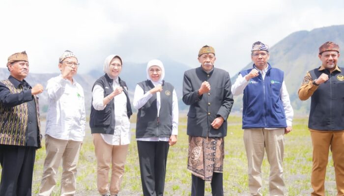 Gubernur Khofifah Kembangkan Bromo Tanpa Aspal, Prioritaskan Daya Dukung Lingkungan dan Ekonomi Lokal