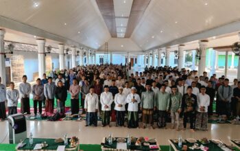 Silaturahim HIKAM Sumatra di Lampung Selatan, Pengasuh Ingatkan Jalan Keselamatan melalui Amal dan Mahabbah Ulama