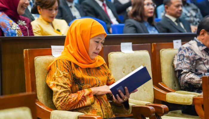 Gubernur Khofifah Perkuat Komitmen Literasi di Jawa Timur, Bangun Masyarakat Produktif dan Inovatif