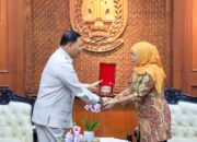 Gubernur Khofifah Soroti Kerentanan Pesisir Madura, Minta Intervensi Bersama Giant Sea Wall