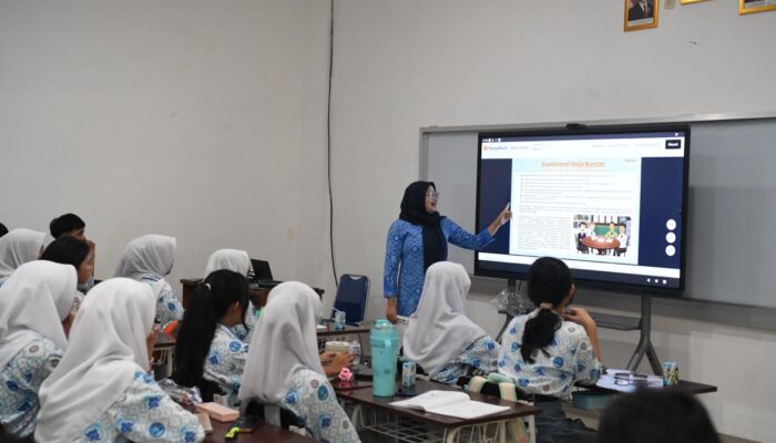 Penataan Bertahap, Guru Non-ASN Dapat Kepastian Status dan Penghasilan
