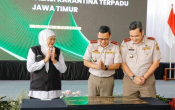 Gubernur Khofifah Resmikan JATIM HUB dan Instalasi Karantina Terpadu Pertama di Indonesia untuk Perkuat Logistik Ekspor-Impor