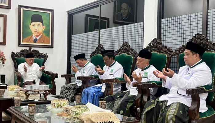 Halal Bihalal JATMAN Jombang Bersama Masyayikh Thariqah Jadi Momentum Penguatan Ukhuwah dan Sanad Keilmuan